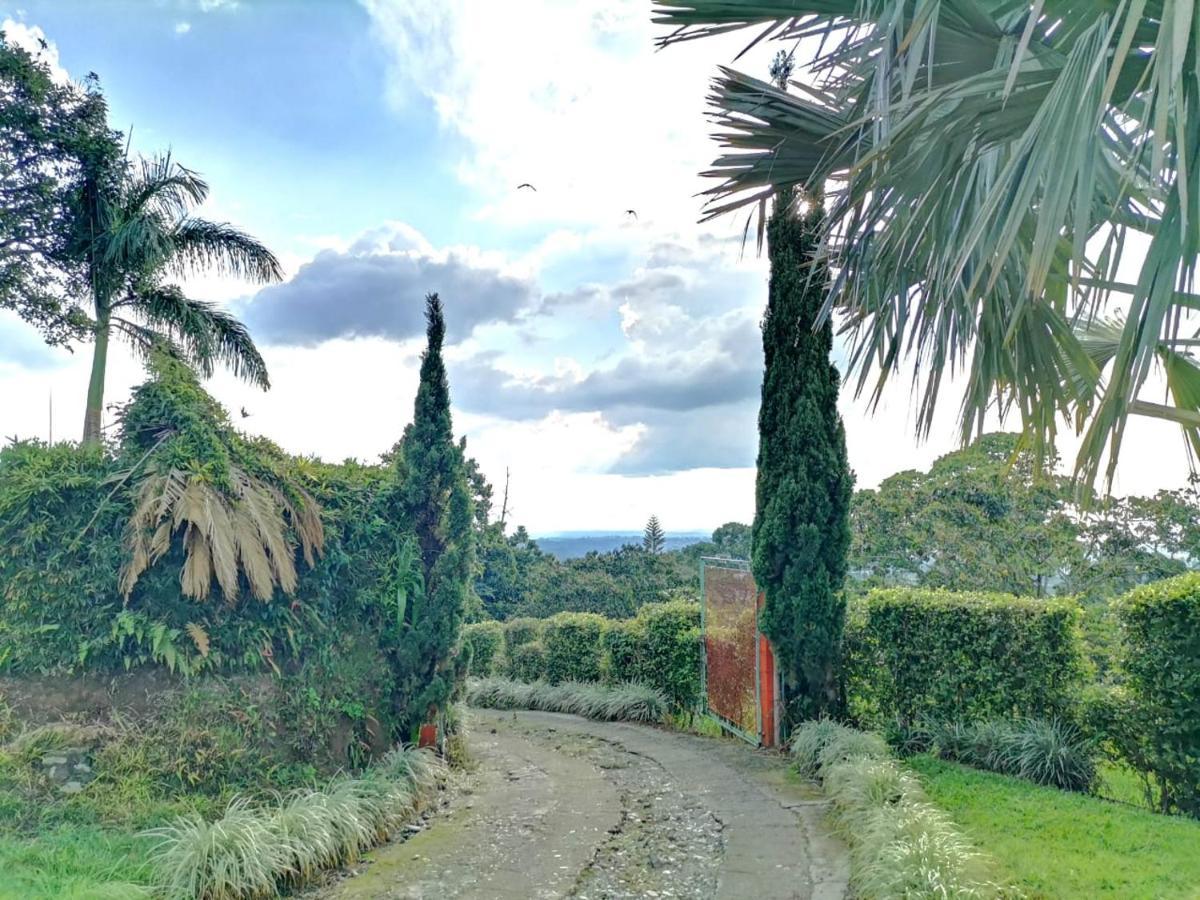 Finca turistica Santa Clara Albergue Calarcá Exterior foto